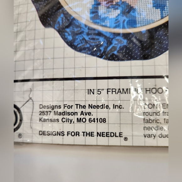 Designs for the Needle Counted Cross Stitch Kit 3018 PRAYING HANDS - Picture 6 of 13